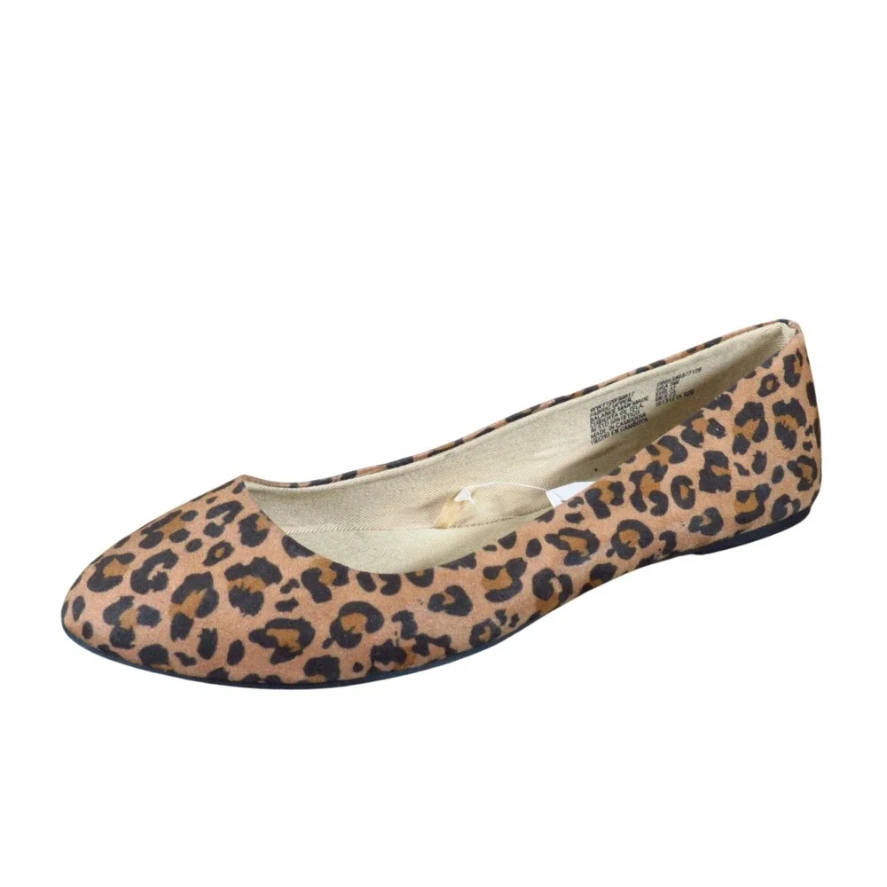 Time and Tru Women Ballet‎ Flat Size 6 Wide Casual Leopard Print Brown Fabric